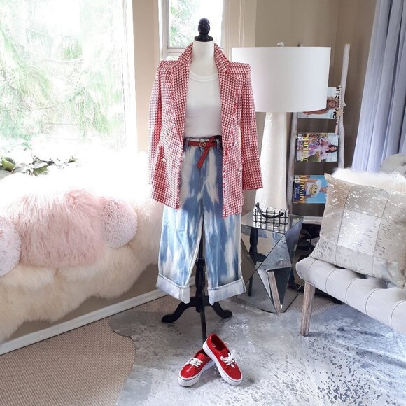 EUC Cupio white soft feel top w/ abstract floral sheer effect statement sleeves - Picture 1 of 11